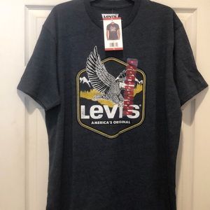 Men’s Levi’s short-sleeve Tee Shirt